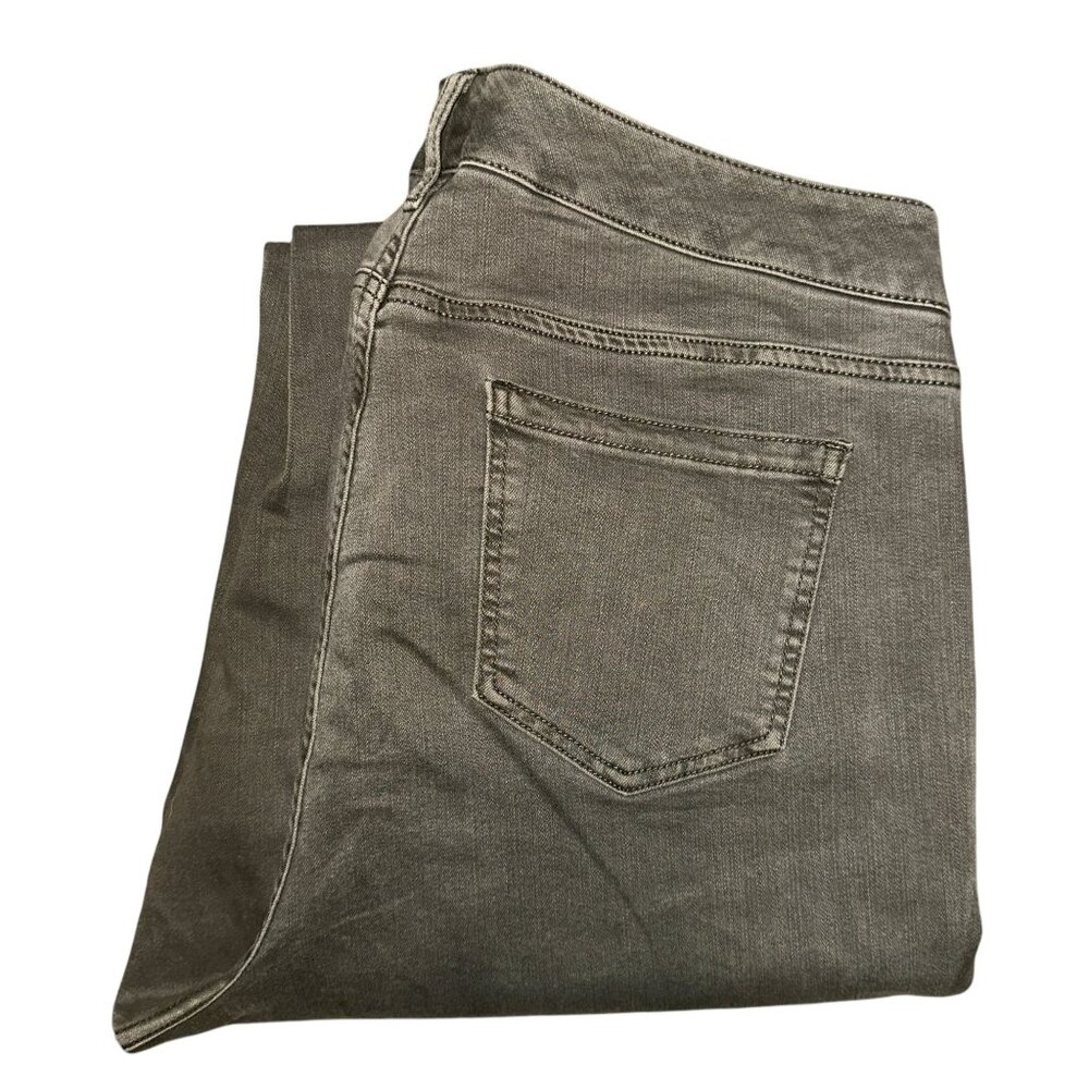 Torrid Plus Size Ankle Skinny Leg Pants Womens 20T 30 Green Pockets Stretch